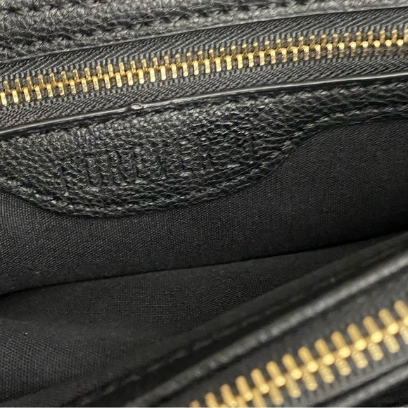 Forever 21 Black Faux Leather Quilted Shoulder Bag - Picture 8 of 8